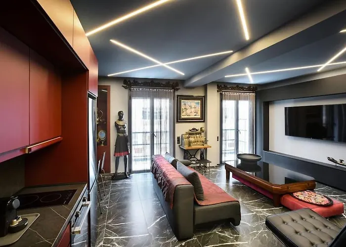Luxury For Friends & Family, At Mitropoleos